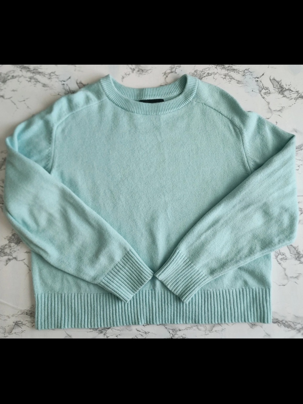 Banana Republic Women’s Light Blue Aqua Sweater